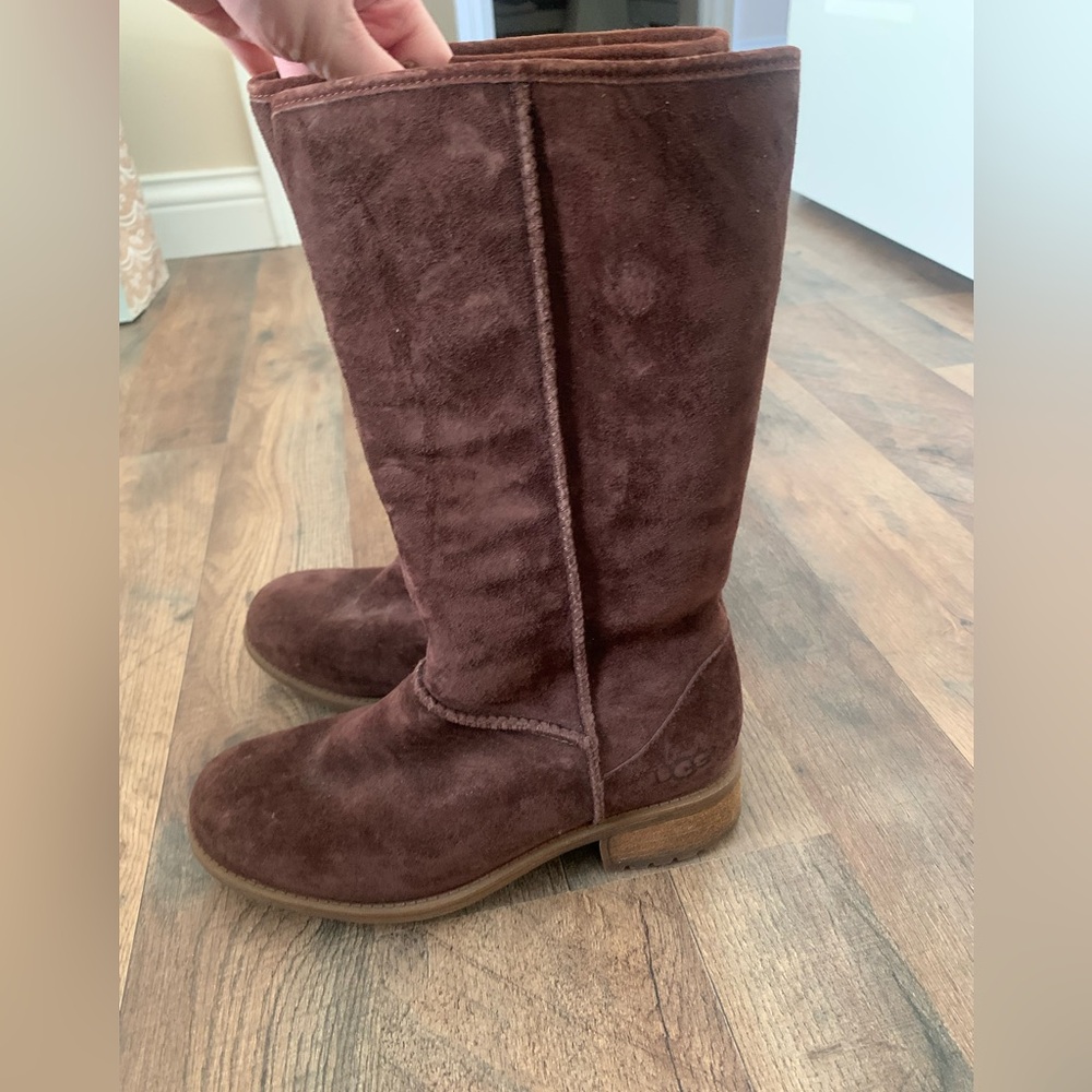 Ugg brown boots